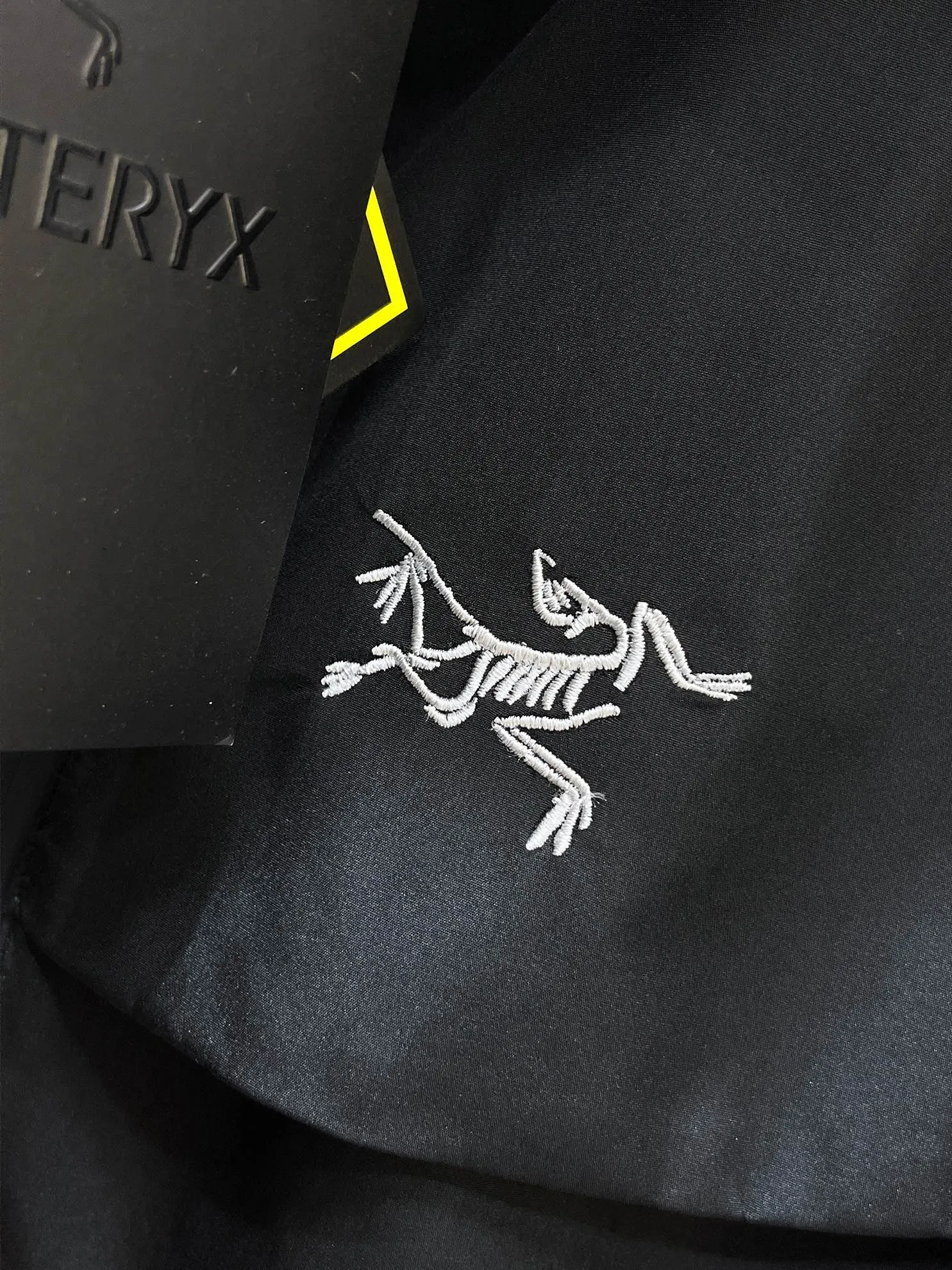 Same Style， ， 2026 New Arrival ， Original Premium Breathable ， ， ， Quality。 ， Sizes：M～3XL，